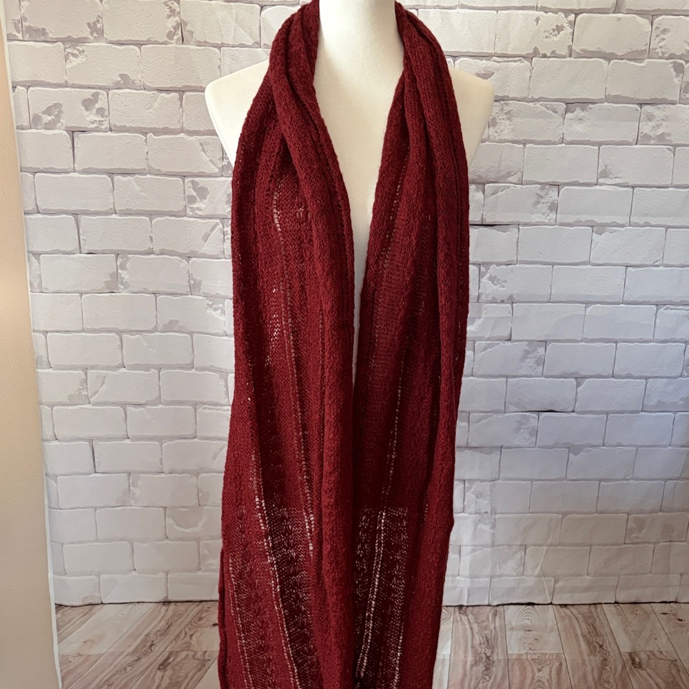 Chic Burgundy Knit Infinity Scarf